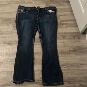 boot cut size 18